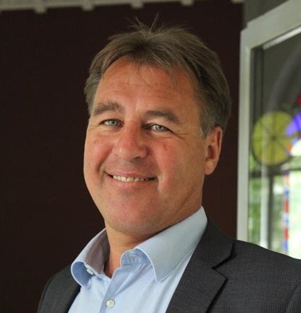 Dr. Christophe Nuttall